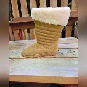 Style&co womens novaa suade winter snow boots. NWOT